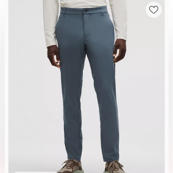 Lululemon Commission Classic Fit Blue Wrinkle Resistant Performance Pants 32